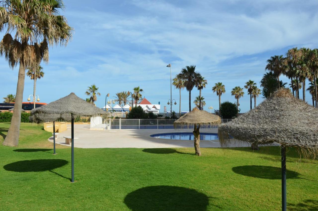 شقة Apartamento Nido - Al Lado De La Playa بينالماذينا المظهر الخارجي الصورة